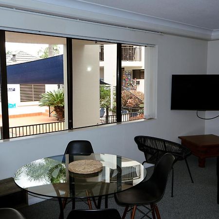 Burleigh On The Beach Gold Coast Bagian luar foto