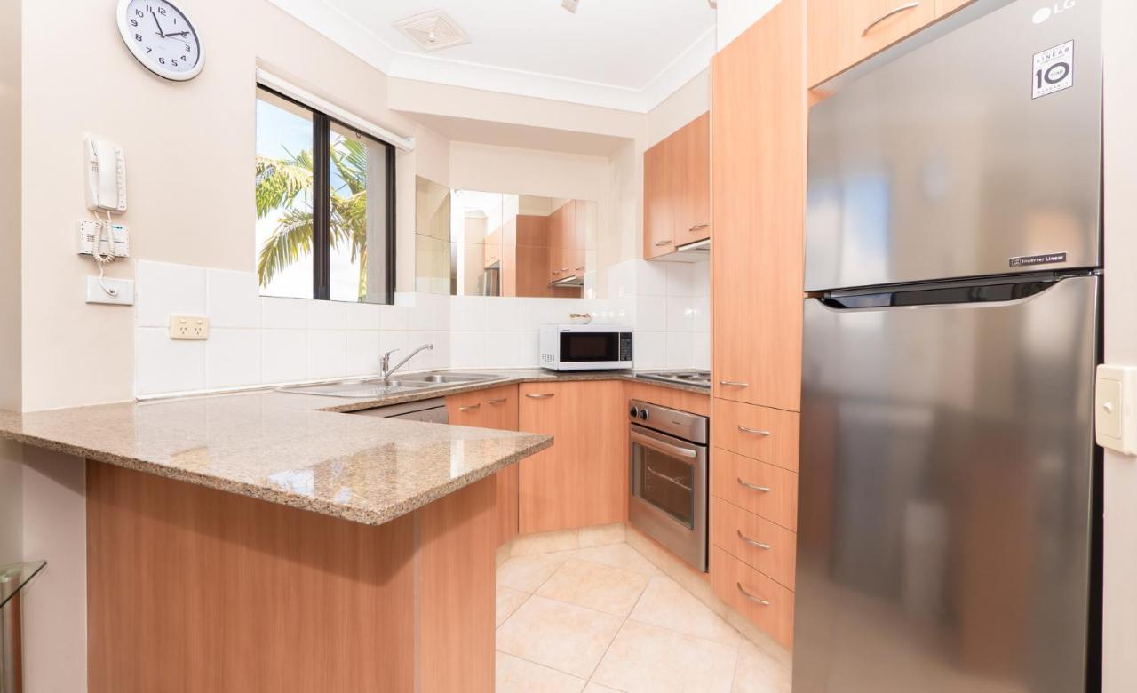 Burleigh On The Beach Gold Coast Bagian luar foto