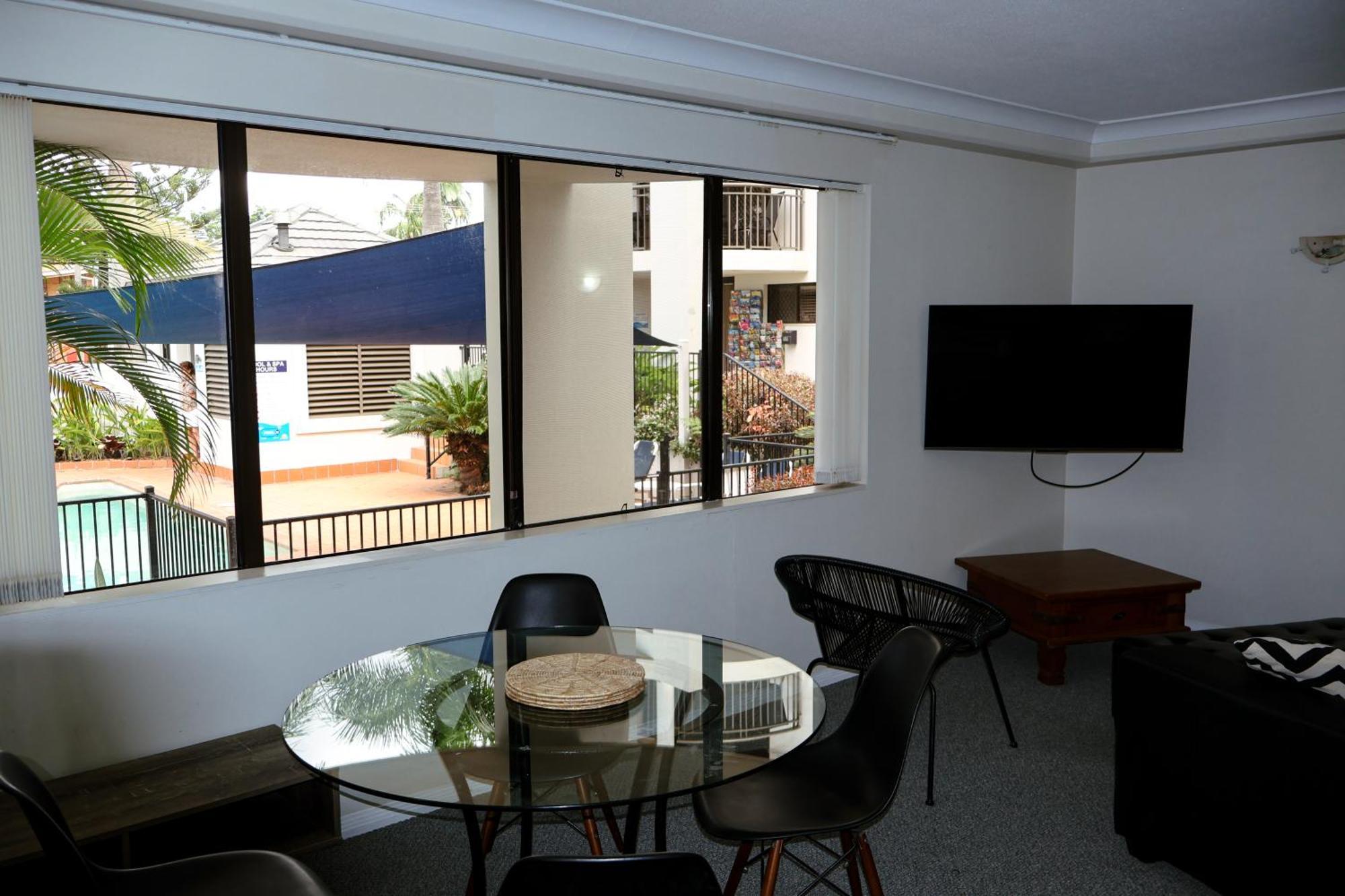 Burleigh On The Beach Gold Coast Bagian luar foto